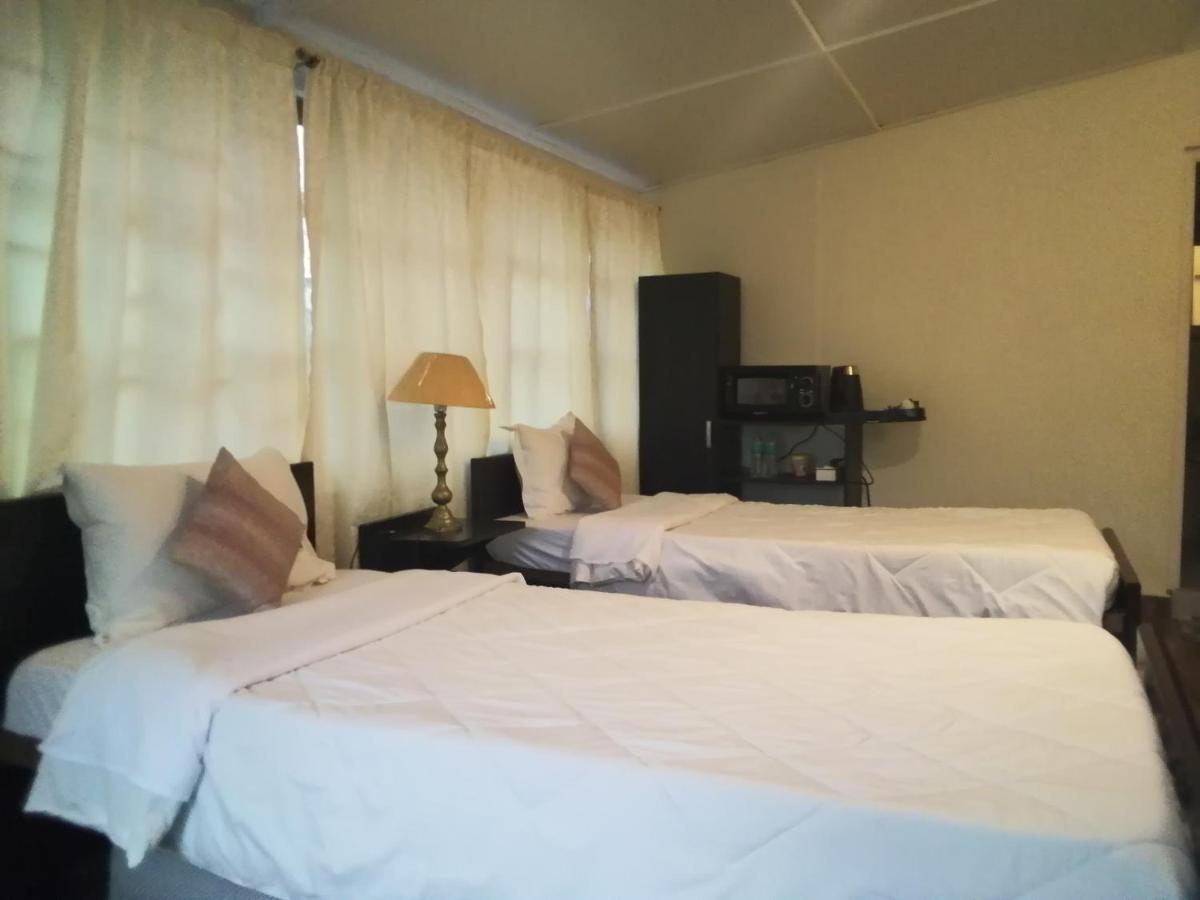Montevideo Boutique Homestay 西隆 外观 照片